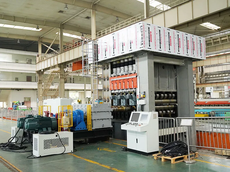 Large Width Plate Leveling Machine equipment application at Hualu Equipment
