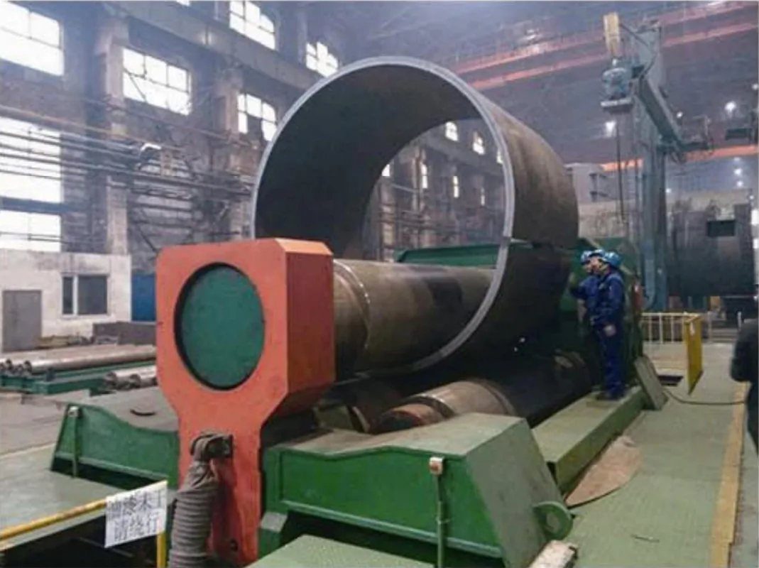 Large Diameter Cylinder Rolling equipment application at Hualu Equipment