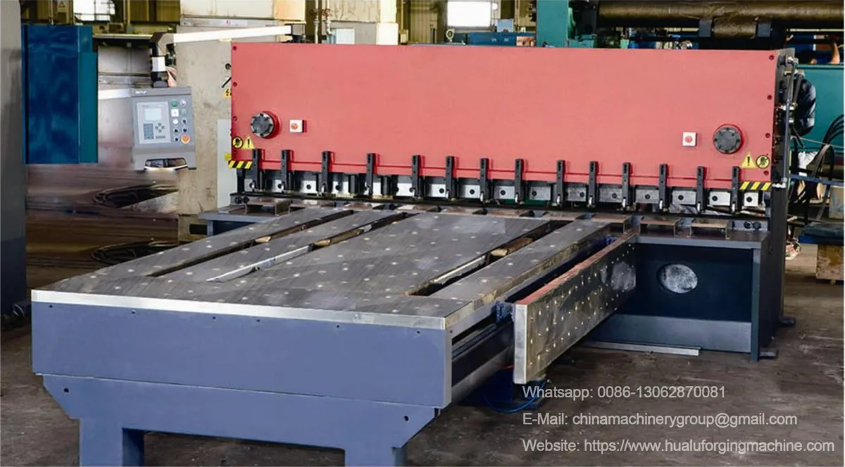 Hydraulic Guillotine Shearing Machine equipment application at Hualu Equipment